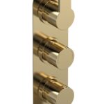 Triple Thermostatic Valve With Diverter