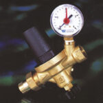 WATTS 240200 auto fill valve & gauge MF
