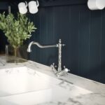 French Classic Mono Sink Mixer - Image 2